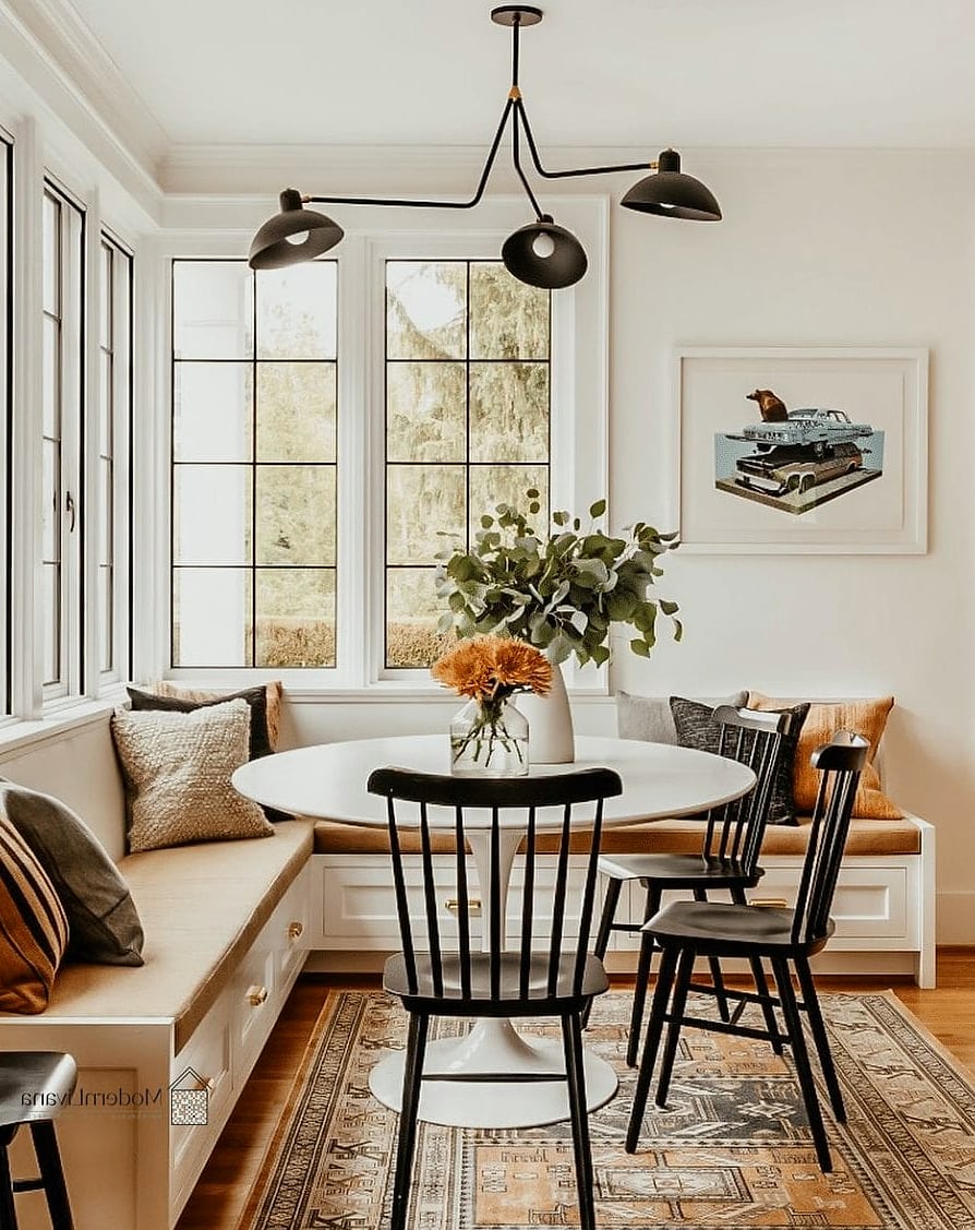 Mixed Seating with a Bench and Chairs