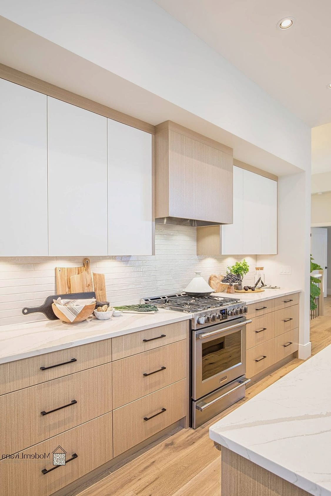 25 Flat Panel Kitchen Ideas That Will Transform Your Space 13 Natural Oak Flat Panel Kitchen