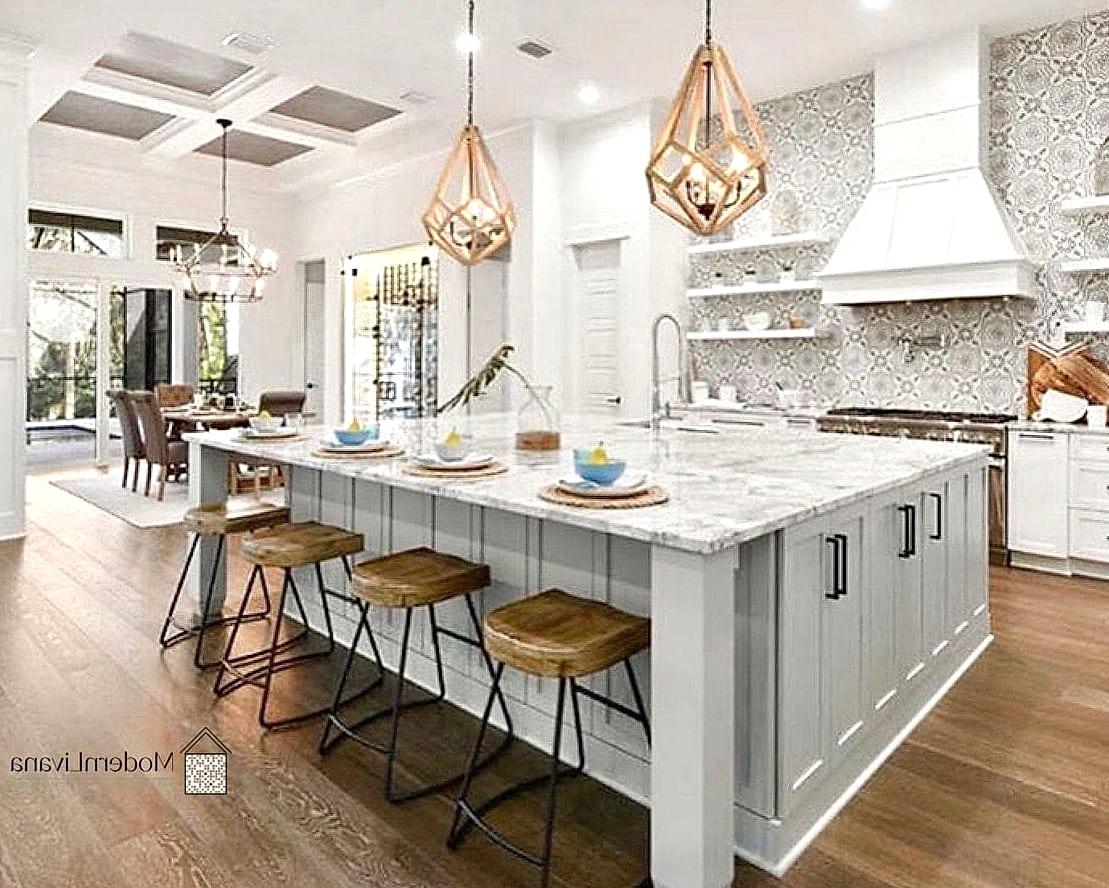 Oversized Islands With Seating for Six