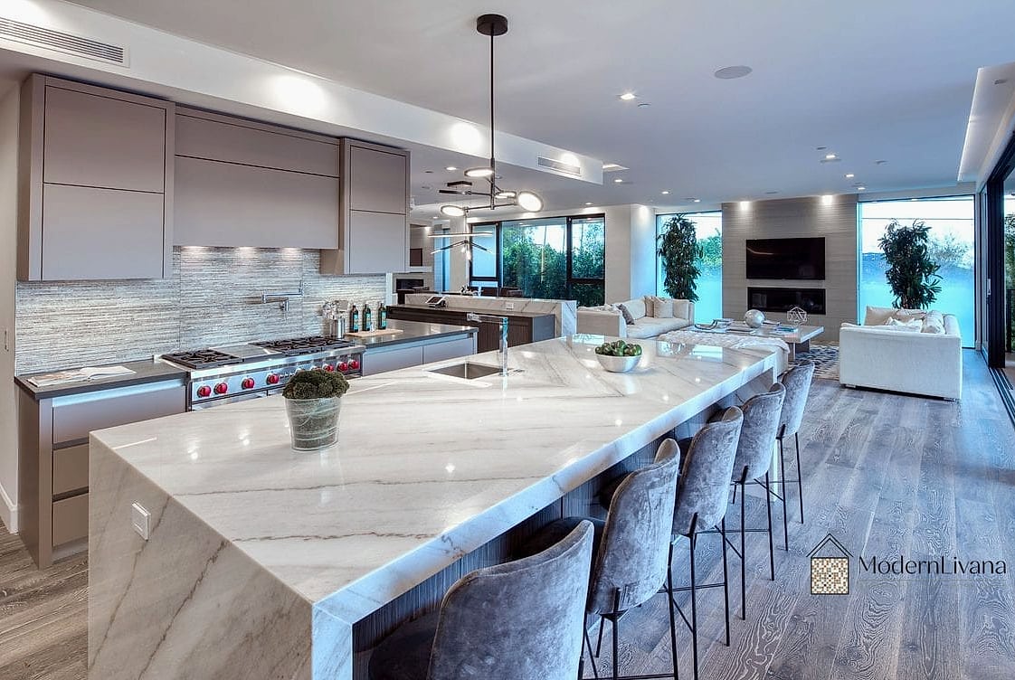Oversized Kitchen Islands with Seating