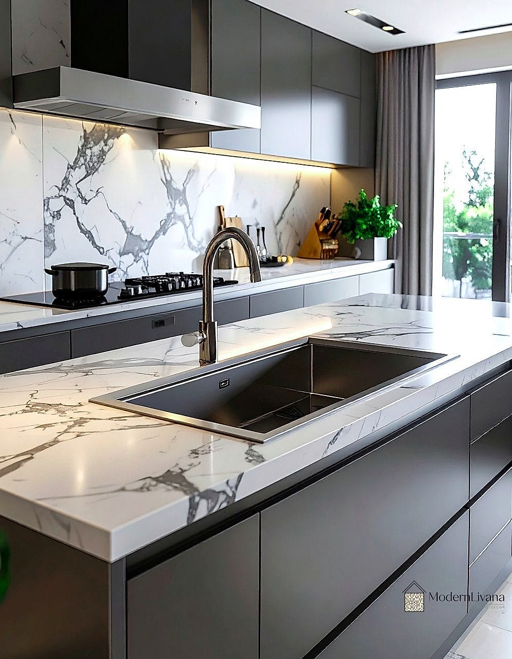 A Prep Sink Separate From the Main Sink