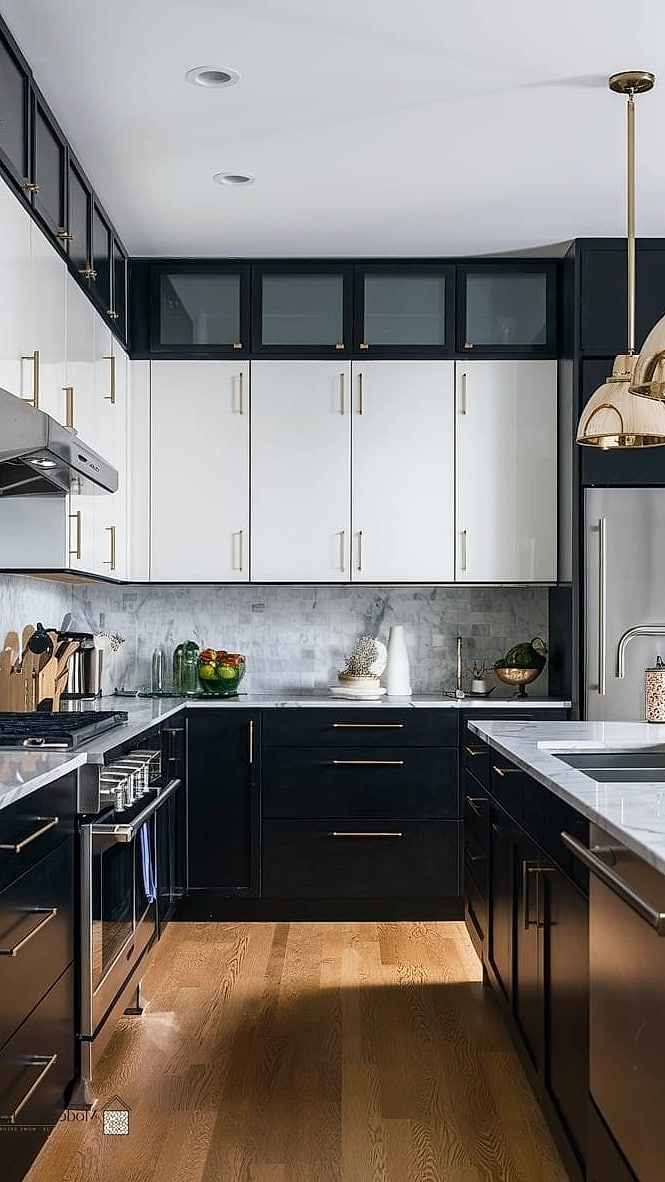 Two-Tone Kitchen Cabinets