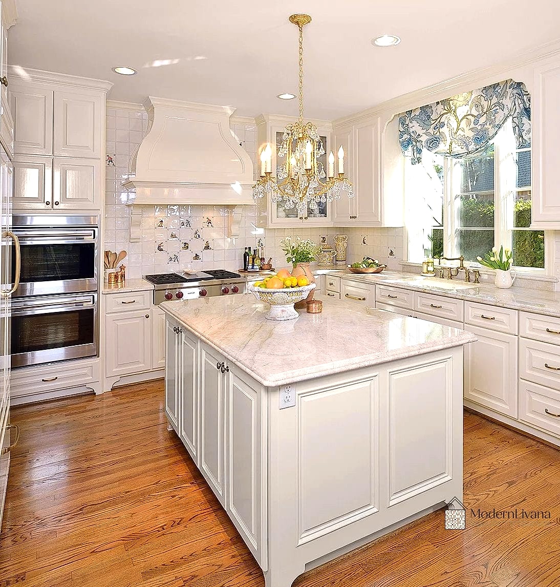 Two-Tone Kitchens with White Uppers