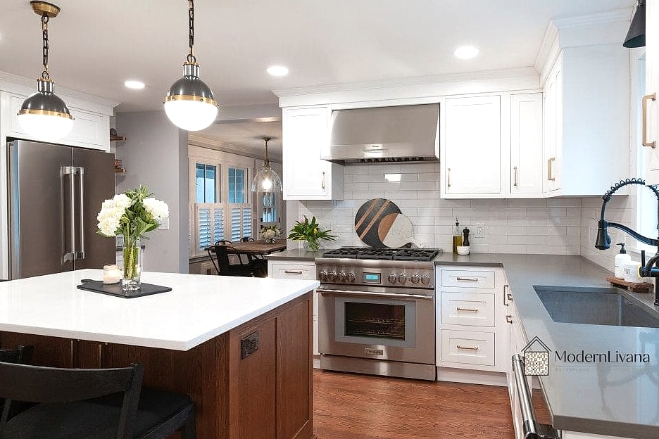 Two-Toned Countertops by Zone