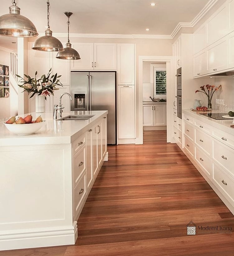 Warm White Cabinets Instead of Stark White