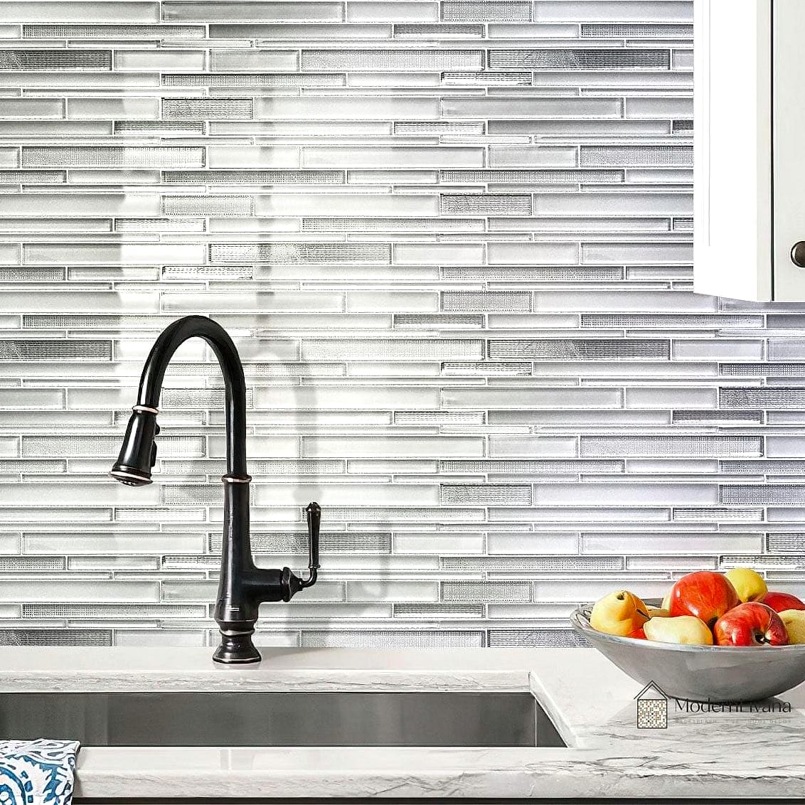 24 White Backsplash Ideas That Work in Any Size Home 11 White Mosaic Tile