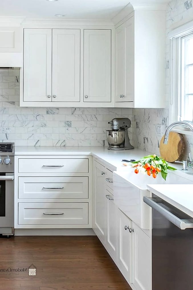 30 White Modern Kitchen Ideas Worth Bookmarking Before You Renovate 3 White Shaker Cabinets