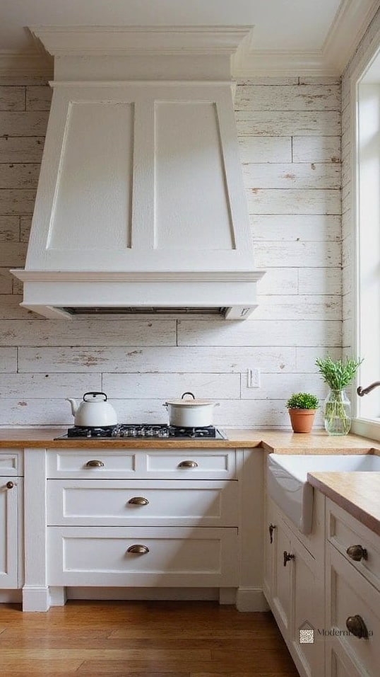 Whitewashed Reclaimed Wood Panels