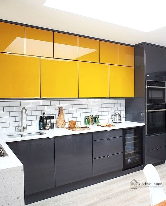 30 Yellow Kitchen Ideas to Show Your Contractor 8 Yellow and Black Contrast Kitchen